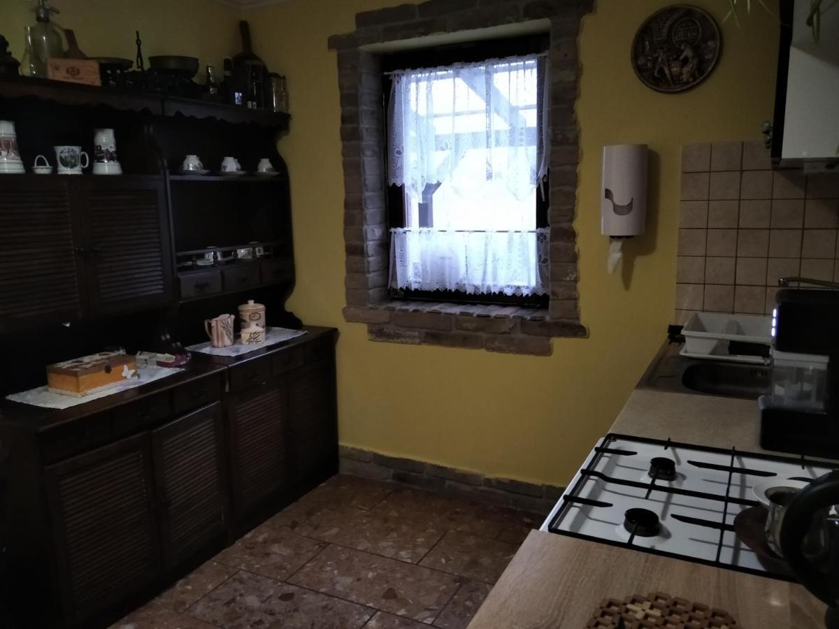 Moezsi Apartman Tolna Εξωτερικό φωτογραφία